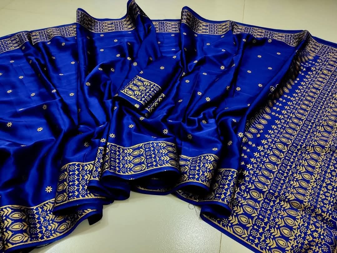 Classy Closet Exclusive Designer Screen Print Japani Silk Saree With Blouse