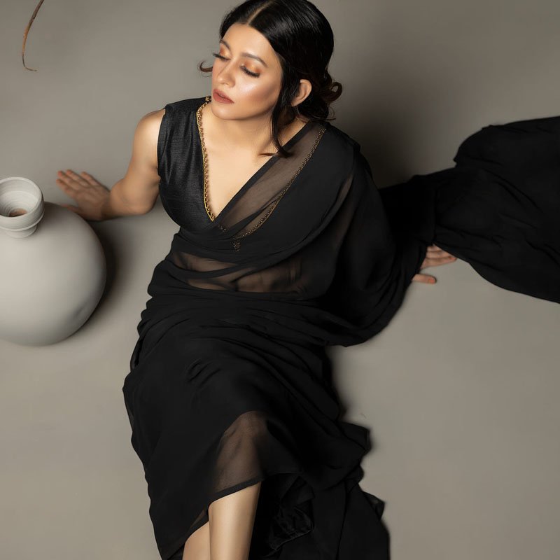 Allure in Attire Weightless Georgette Saree - Elegant and Stylish